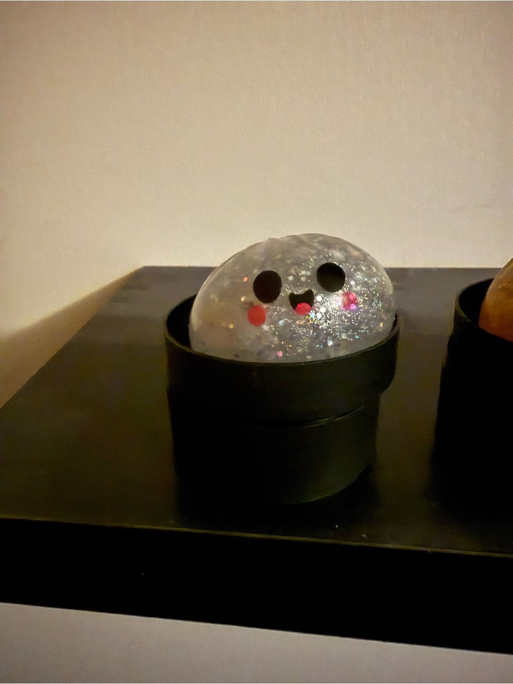 Decorative Glitter Smile Bubble in Clear